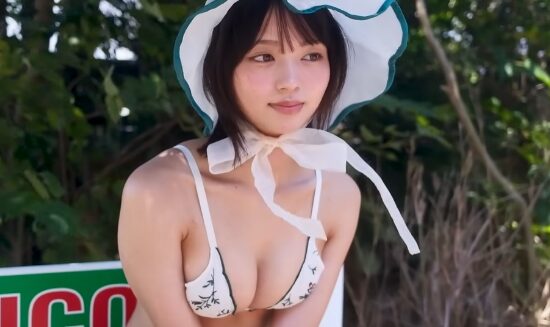 蒔埜ひな キュートな笑顔とスレンダー巨乳の圧巻スタイル