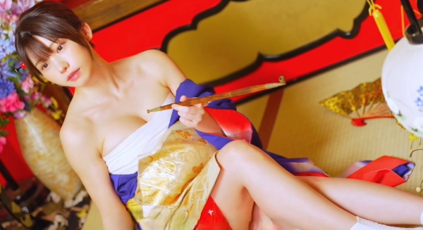 えなこ 和服姿のチラリズムで溢れ出す色白美肌のエロス